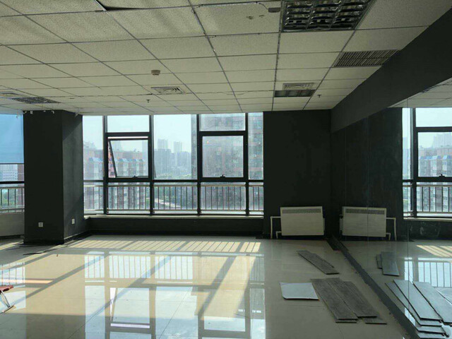 金(jīn)港國(guó)際5